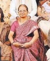 Akkineni Family Tree featuring Akkineni Nageswara Rao, Nagarjuna, Naga Chaitanya, Akhil and other family members