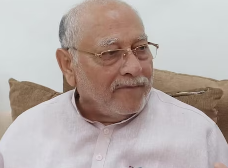 Prahlad Modi and Bhagwatiben Modi family